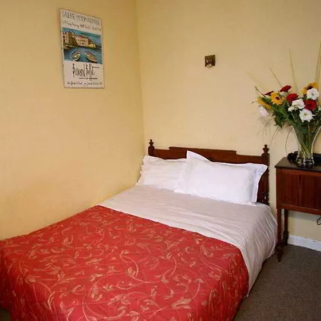 Savoy فندق أنتيب