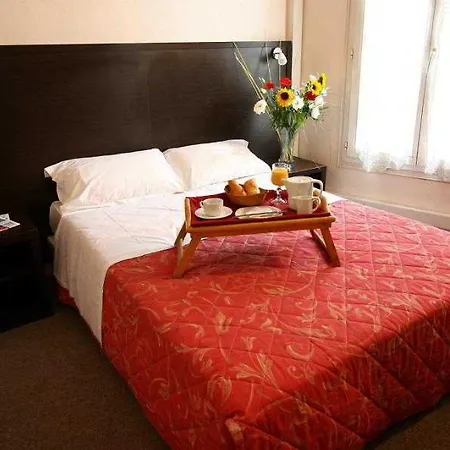 فندق Savoy جوان ليه باه