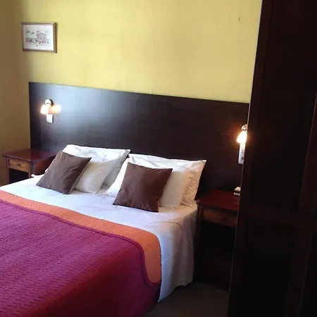 Savoy Ξενοδοχείο 2*