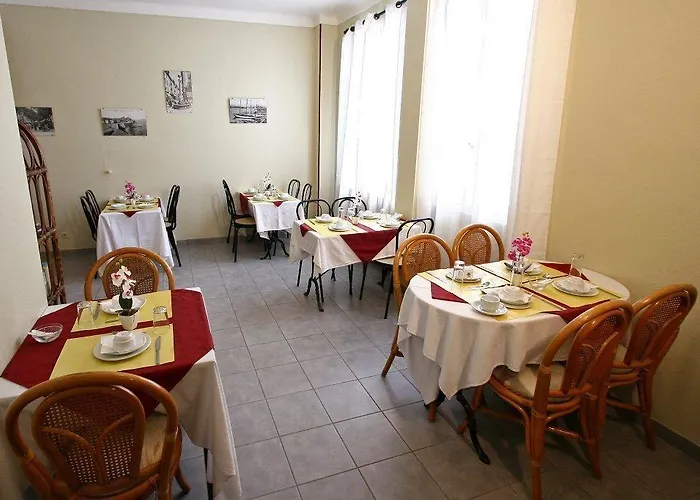 Hotel Savoy
